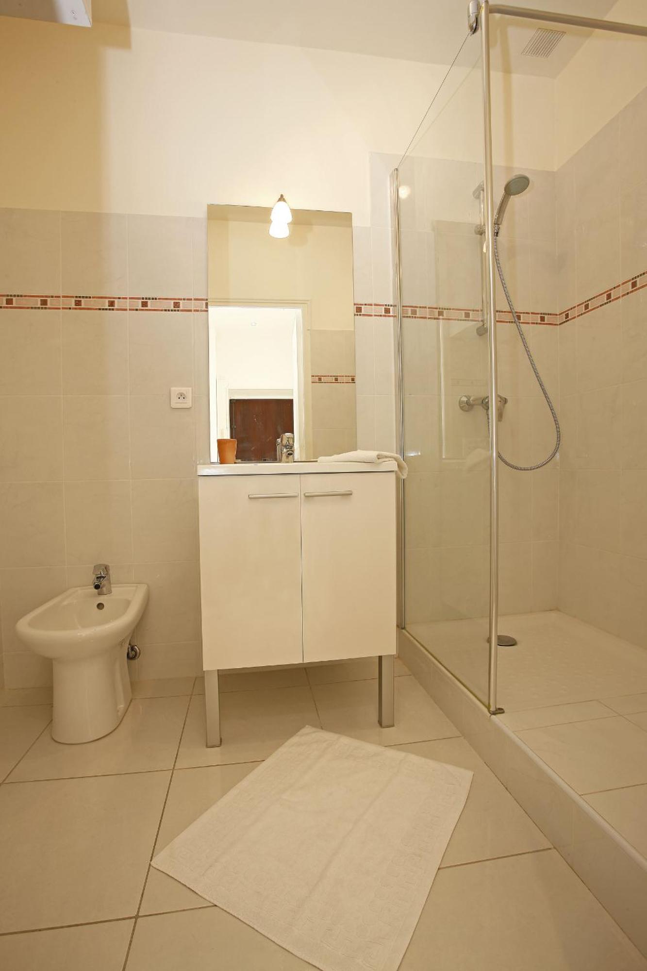 Aigue-Marine - Superbe Appartement Vue Mer 4 Personnes Au Port De Nice Bagian luar foto